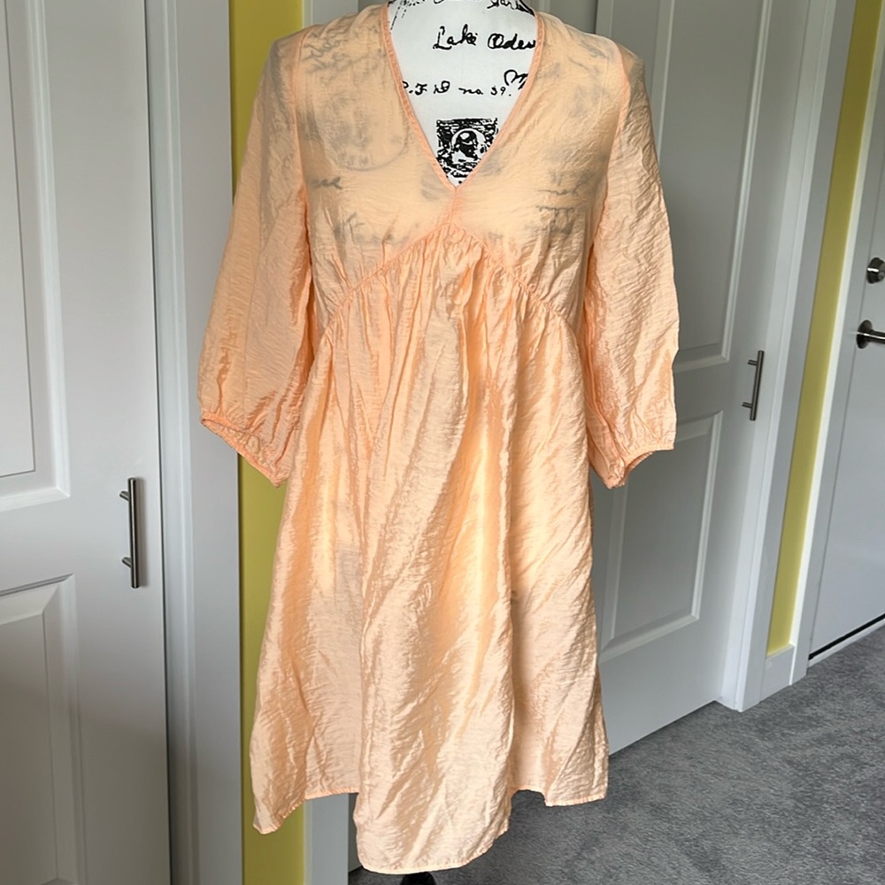 H&M Baby Doll V-Neck Dress, Peach, Size S